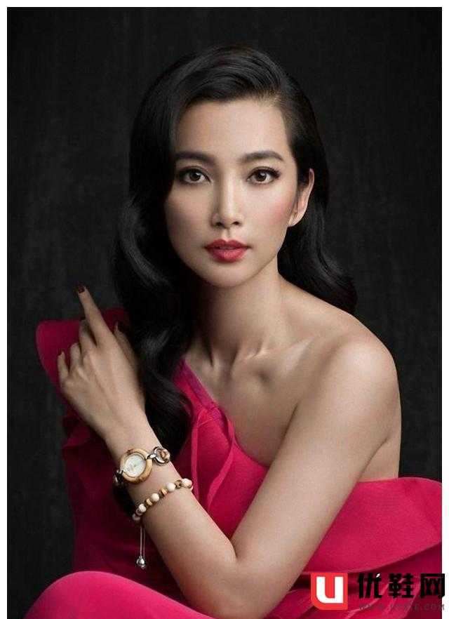 六个敬业的女明星，不用替身“全裸”出镜，“牺牲”真大！