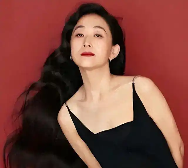 坚守初心的女明星_从出道一直很美没有黑料的明星,_不整容的女明星
